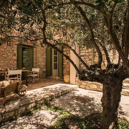Kyparissia Old Town Lodge With Amazing Sea View Ngoại thất bức ảnh